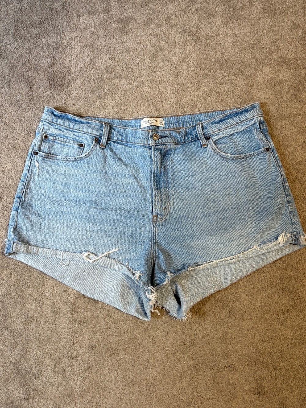 Abercrombie curve love mom denim short